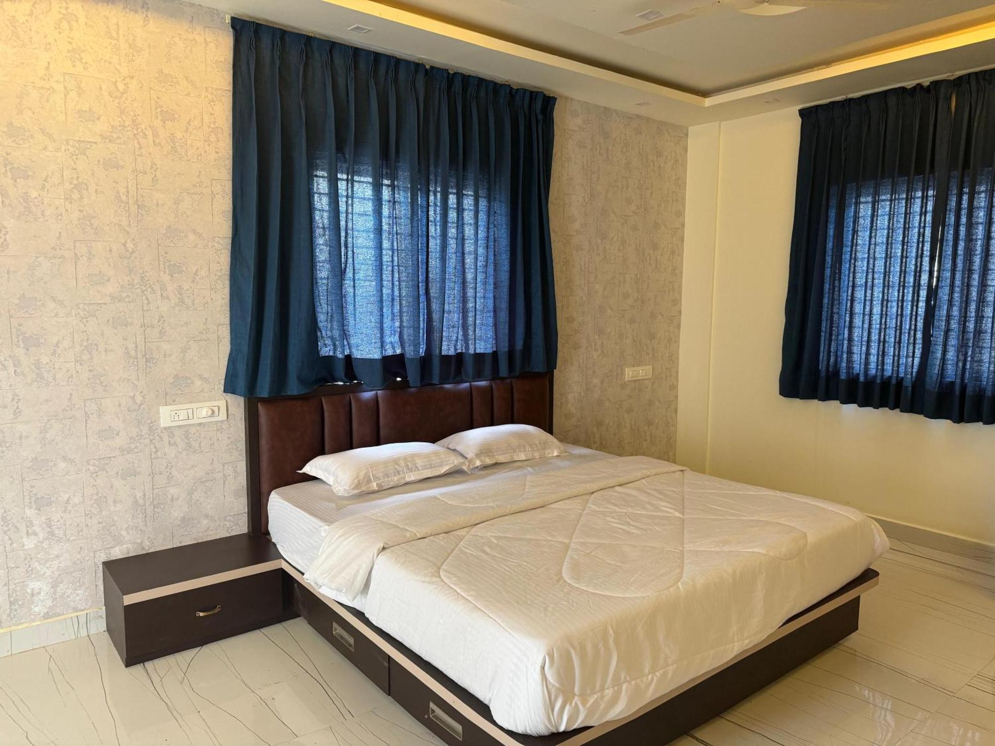 Hoysala Lodge Arasalu 外观 照片