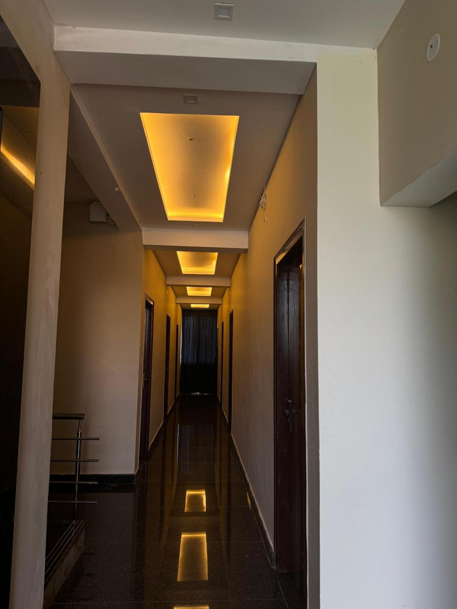 Hoysala Lodge Arasalu 外观 照片